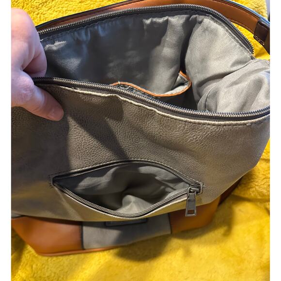 Kathy Ireland Large Bucket Style Hand Bag adjustable Shoulder Strap backpack - Picture 9 of 10